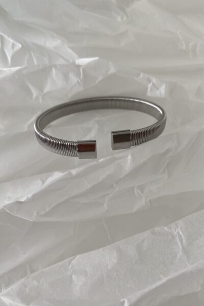 Lacuna bracelet